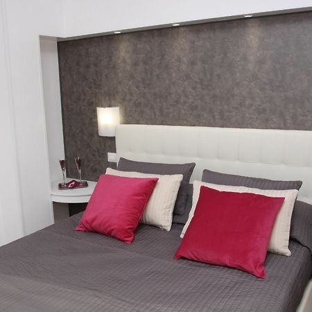 Interno 2 Roma Hotel Екстериор снимка