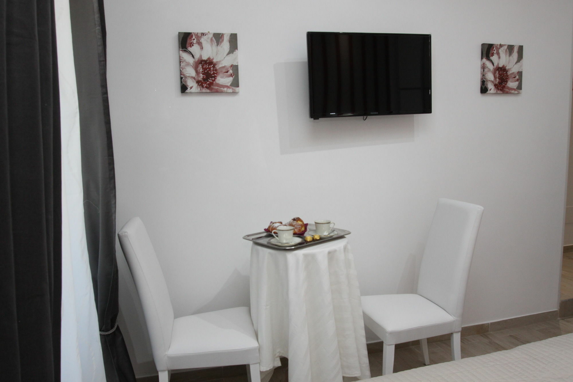 Interno 2 Roma Hotel Екстериор снимка